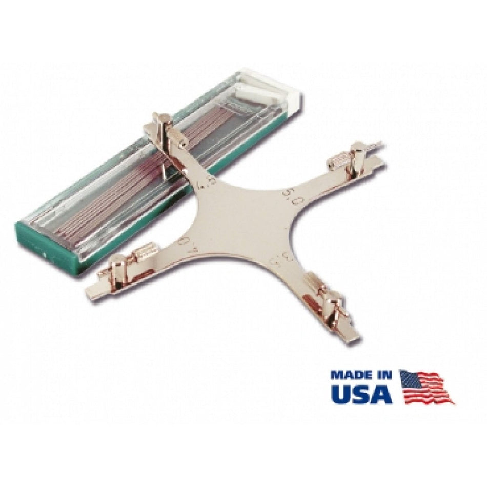 Bracket cross including markers with pencil leads