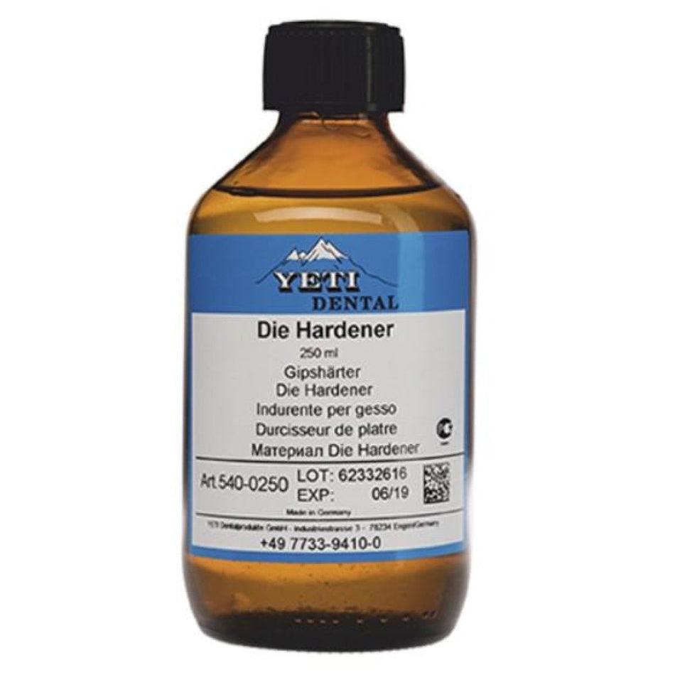 The Hardener clear 0 mµ pack 250 ml